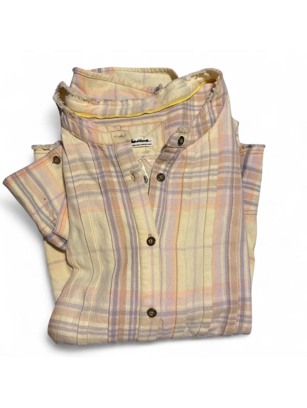 NWOT We The Free Dunes Pintuck Flannel Plaid Top size S - Picture 7 of 7